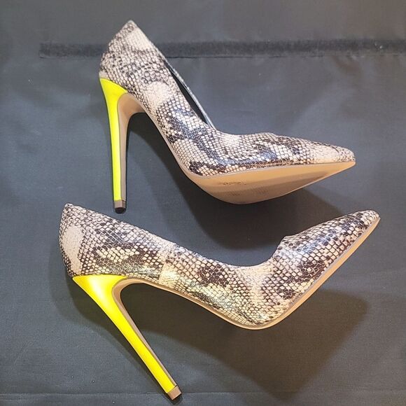 BRAND NEW SHOEDAZZLE ANIMAL PRINT POINTED TOE SLIP-ON HIGH HEEL PUMP - Picture 7 of 14